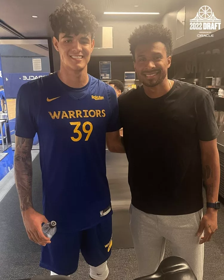 从55顺位到勇士主力 巴西独苗桑托斯增重20公斤完成转型 从55顺位到勇士主力 巴西独苗桑托斯增重20公斤完成转型