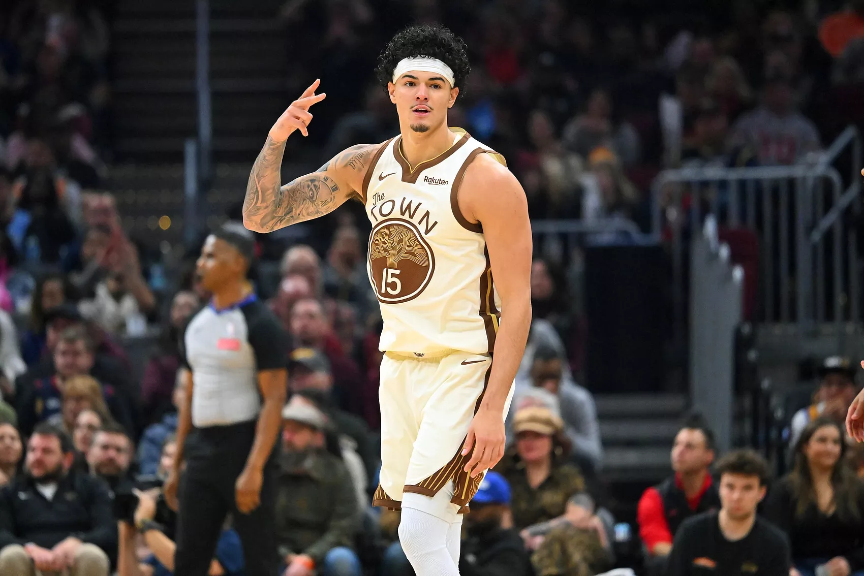 从55顺位关系户到勇士轮换支柱 桑托斯用数据与态度完成逆袭 从55顺位关系户到勇士轮换支柱 桑托斯用数据与态度完成逆袭