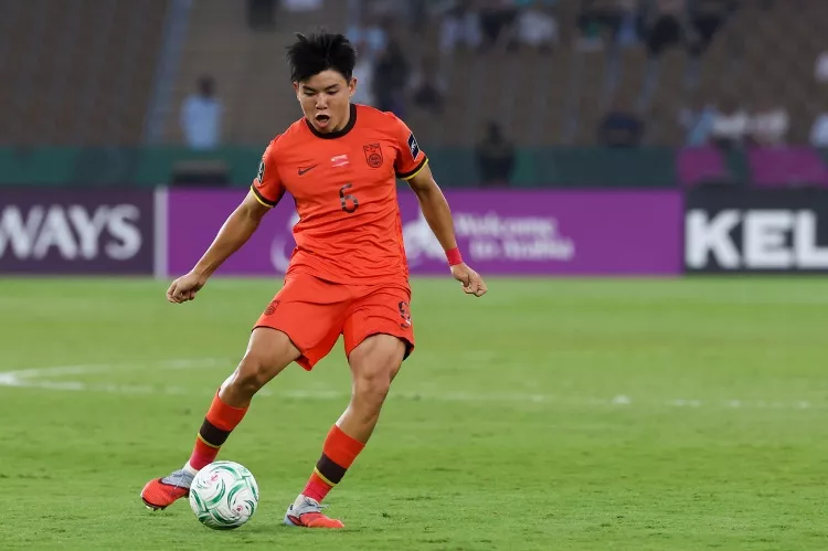 国足三月集训名单调整 徐彬李昊等U23球员获征召