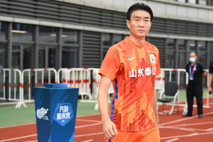 媒体人曝戴琳以山东球员名义借款 王大雷被冒名签字费