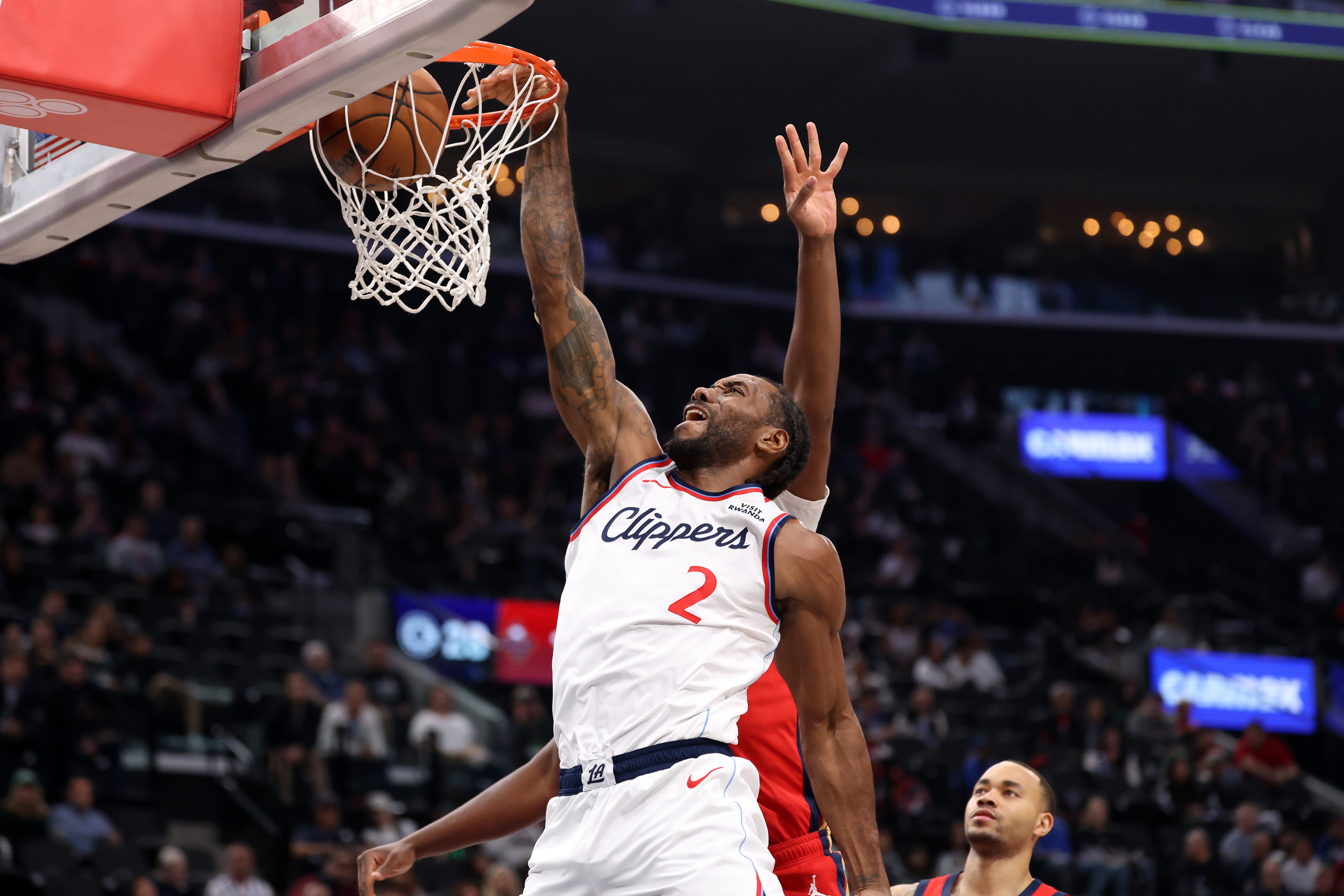 森林狼主场轻取魔术迎六连胜 雷霆大胜勇士巩固榜首 森林狼主场轻取魔术迎六连胜 雷霆大胜勇士巩固榜首