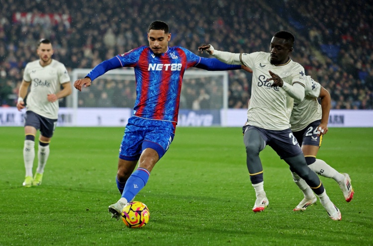 拉克鲁瓦首入法国队 直言英超淬炼是跳板 难忘足总杯夺冠告慰八旬老球迷