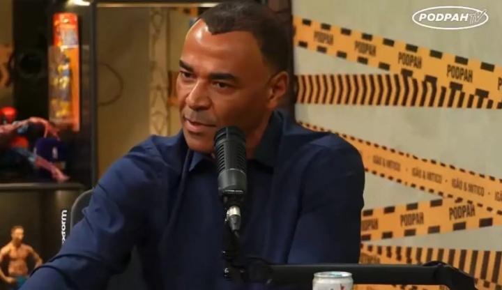 卡福锐评：内马尔技术层面超越梅罗 巴西队15年未提供同级支援