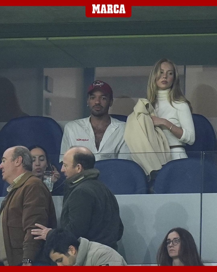 姆巴佩女友现身伯纳乌观战德比 西班牙演员同行