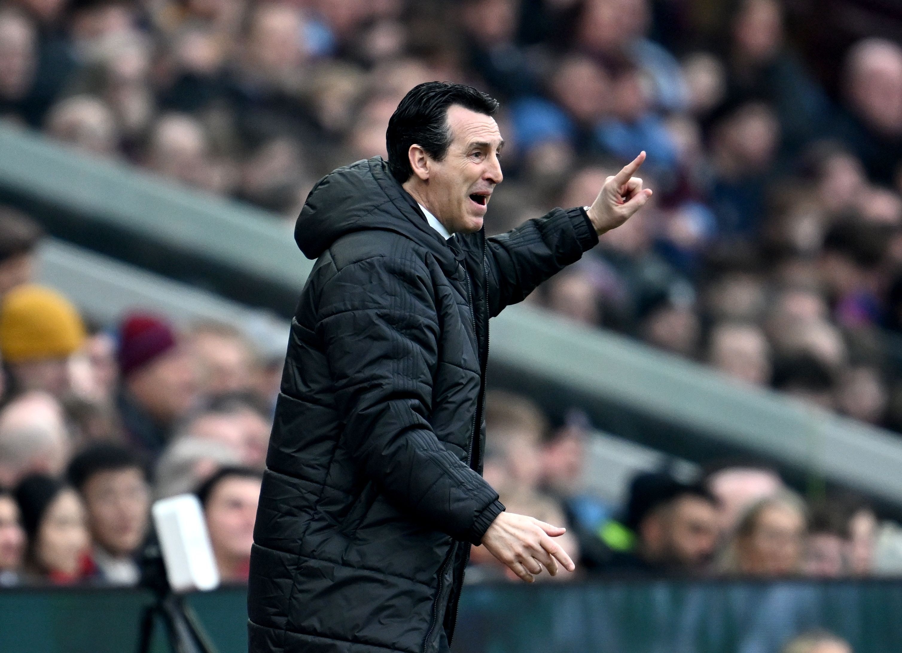 埃梅里赛前警告：博洛尼亚绝非弱旅 维拉需百分百专注