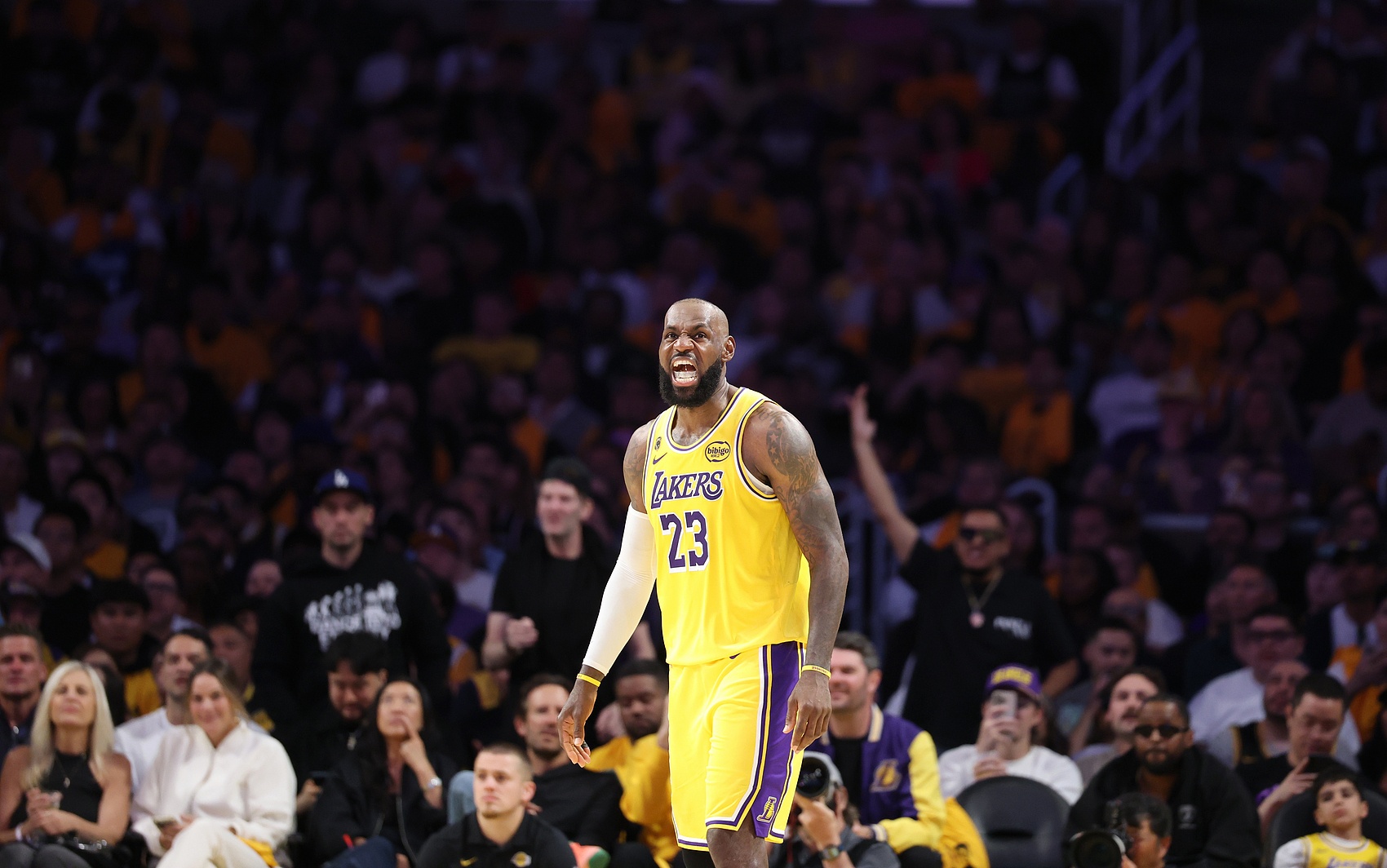 A·史密斯评詹姆斯巅峰续航二十余年 体育界无第二人