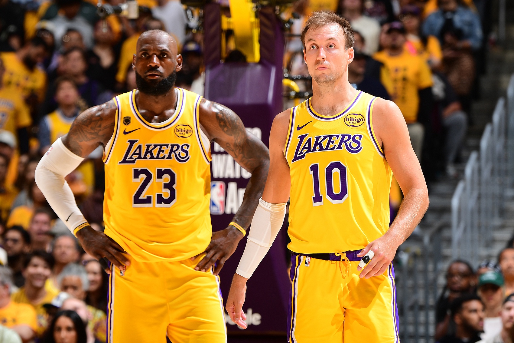 湖人G2首发沿用G1阵容 詹姆斯领衔五虎