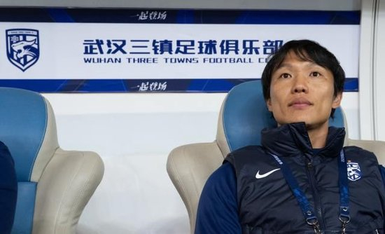 三镇变阵首胜：邓涵文造两球，绍尔前腰激活攻击群